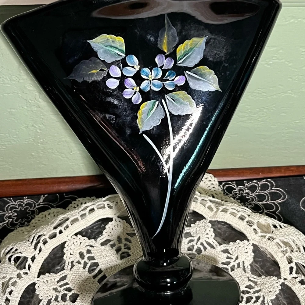 Vintage Fenton Black Amethyst Fan Vase – Hand Painted & Signed